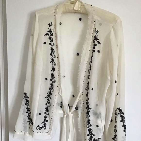 Emma James Sheer Light Cream Black Embroidery Floral Wrap Sweater Top - Picture 1 of 8